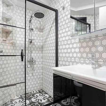 Lovely W Garden /4mins To Taksim Square * Κωνσταντινούπολη